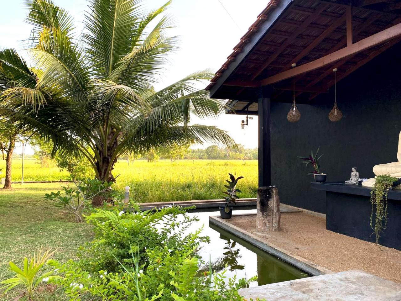 Athyantha Resort Anuradhapura Exteriör bild