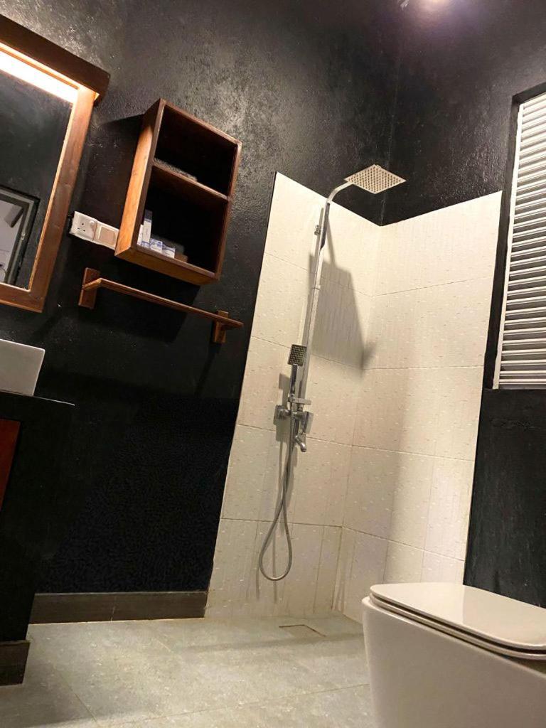 Athyantha Resort Anuradhapura Exteriör bild